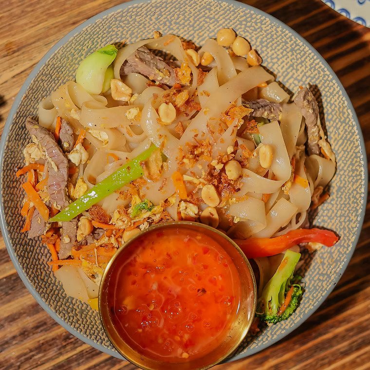 Noodles salteados